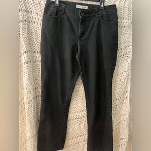 Chicos Platinum Denim Black 10 short Chico’s size 1.5 waist 36” length 29